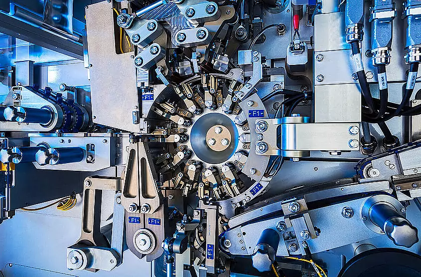Technologie d'emballage Loeschpack Vue de détail d'une machine d'emballage