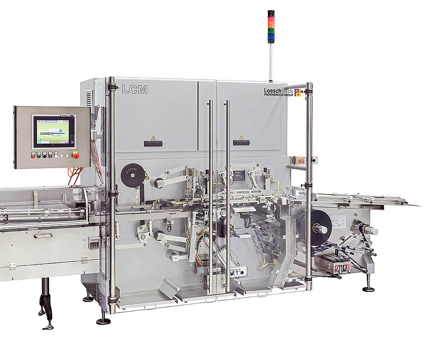 Envolvedora automática de celofán LCM de LoeschPack vista general lateral envolvedora de celofán LCM de Loeschpack