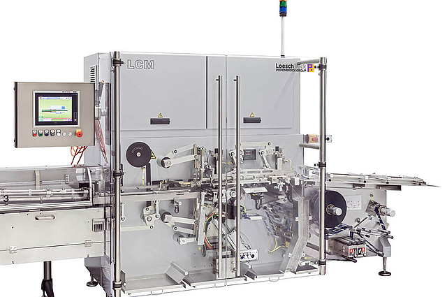 Envolvedora automática de celofán LCM de LoeschPack vista general lateral envolvedora de celofán LCM de Loeschpack