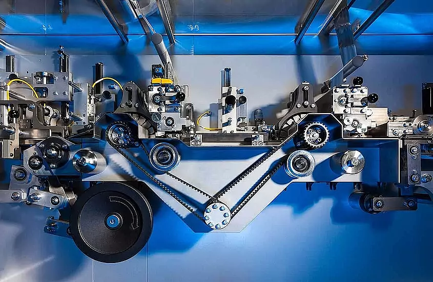 Detailed view packaging machine Detailed view of the inner workings of a packaging machine