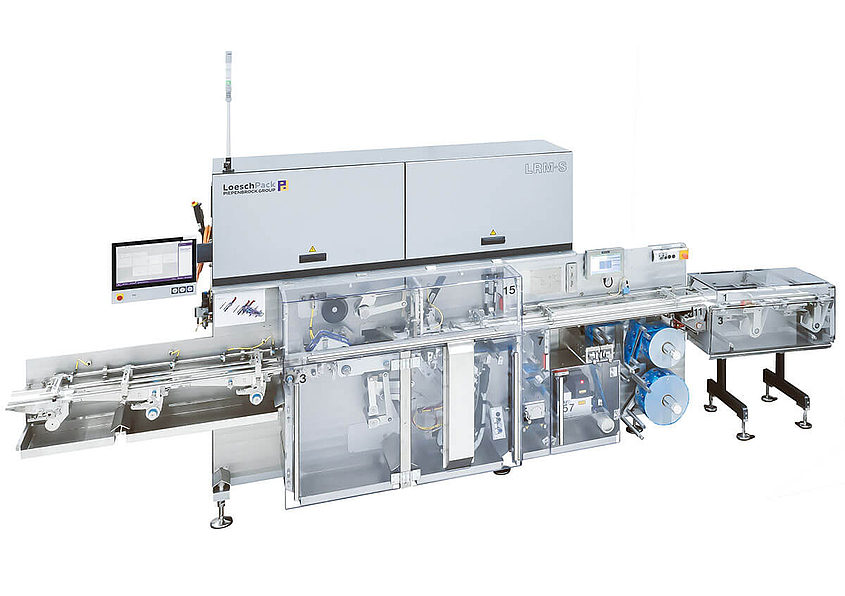 seitliche Ansicht der Schokoladenfalteinschlagmaschine LRM-S von Loeschpack